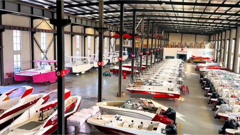 새해, 새로운 시작: 2026년을 대비한 Lawada® 요트